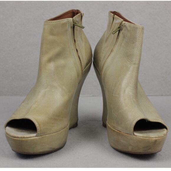 Jeffrey Campbell Ticks Y2K Platform Bootie Womens Sz 8M Greige Grunge Rock - Picture 4 of 7